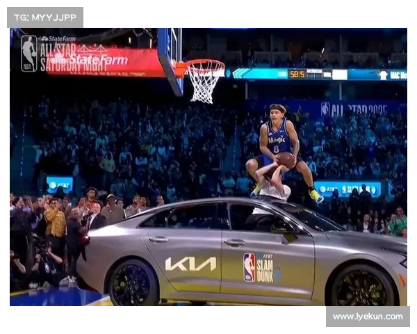 2011年NBA扣篮大赛回顾:创意与技巧并存的精彩瞬间 2011年NBA扣篮大赛回顾:创意与技巧并存的精彩瞬间